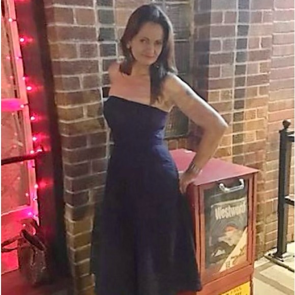 Meet your Posher, Rita - Picture 1 of 2